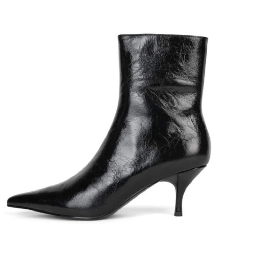 Jeffrey Campbell NWOB Pointed Toe Bootie | Black Crinkle Patent | Size 5 Goth